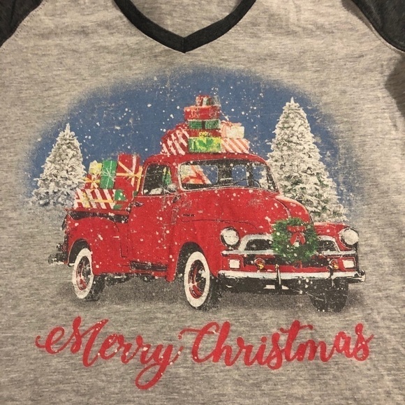 NWT Altar’d State Merry Christmas Vintage Truck Raglan Tee Long Sleeve Size XS - Picture 2 of 5